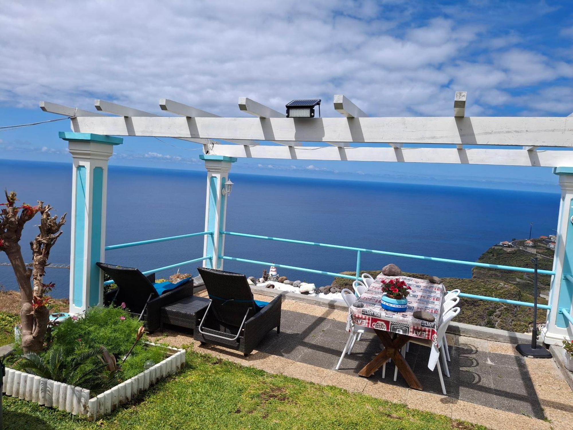 הוילה ריביירה בראבה Casa D'Alegria Madeira Island מראה חיצוני תמונה